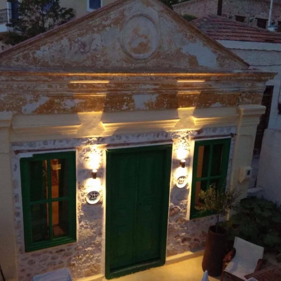 Hypate, Traditional Island Cottage Chalki Town Buitenkant foto