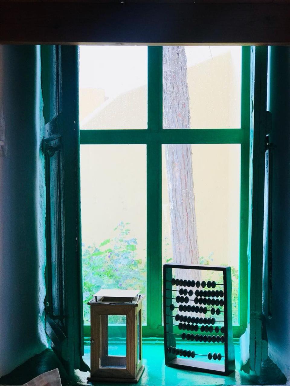 Hypate, Traditional Island Cottage Chalki Town Buitenkant foto